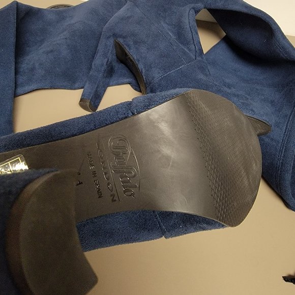 Sexy overknees - Picture 2 of 3